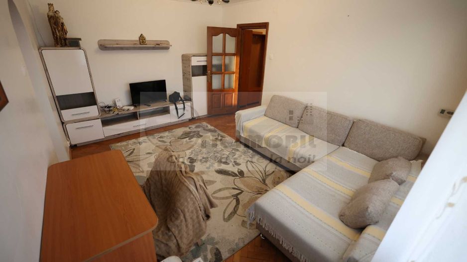 Apartament 2 camere, Podu Roș-Blv Socola - Poză 1