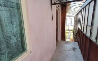 Apartament la casa, 4 camere, pretabil pentru birouri, zona Cetate - Poză 7