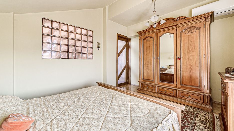 PRET NOU!!! Casa cu teren, Aradul Nou - Poză 1