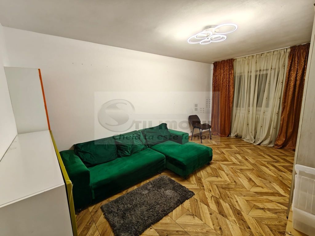 Apartament 2 camere decomandat - 56 mp - Nicolina - 380€ - Poză 2