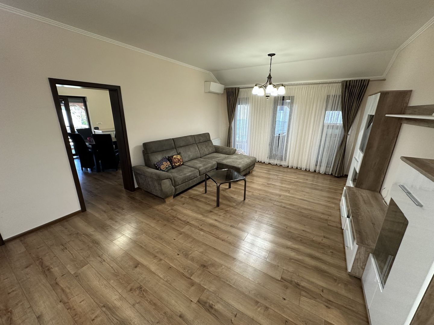 Casa parter cu carpot - Poză 5