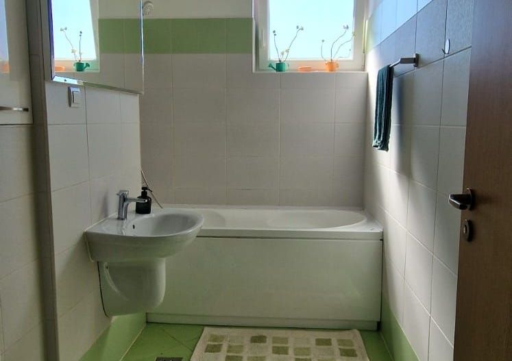 Apartament bloc nou cu 2 camere, - zona Torontalului / Aradului - Poză 3