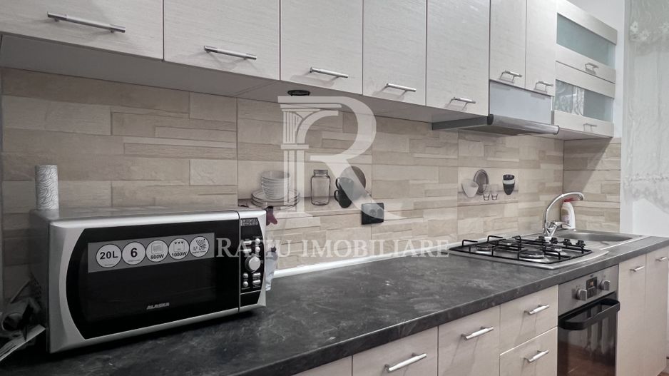 Apartament cu 1 camera | Etaj intermediar | Rogerius | Oradea - Poză 2