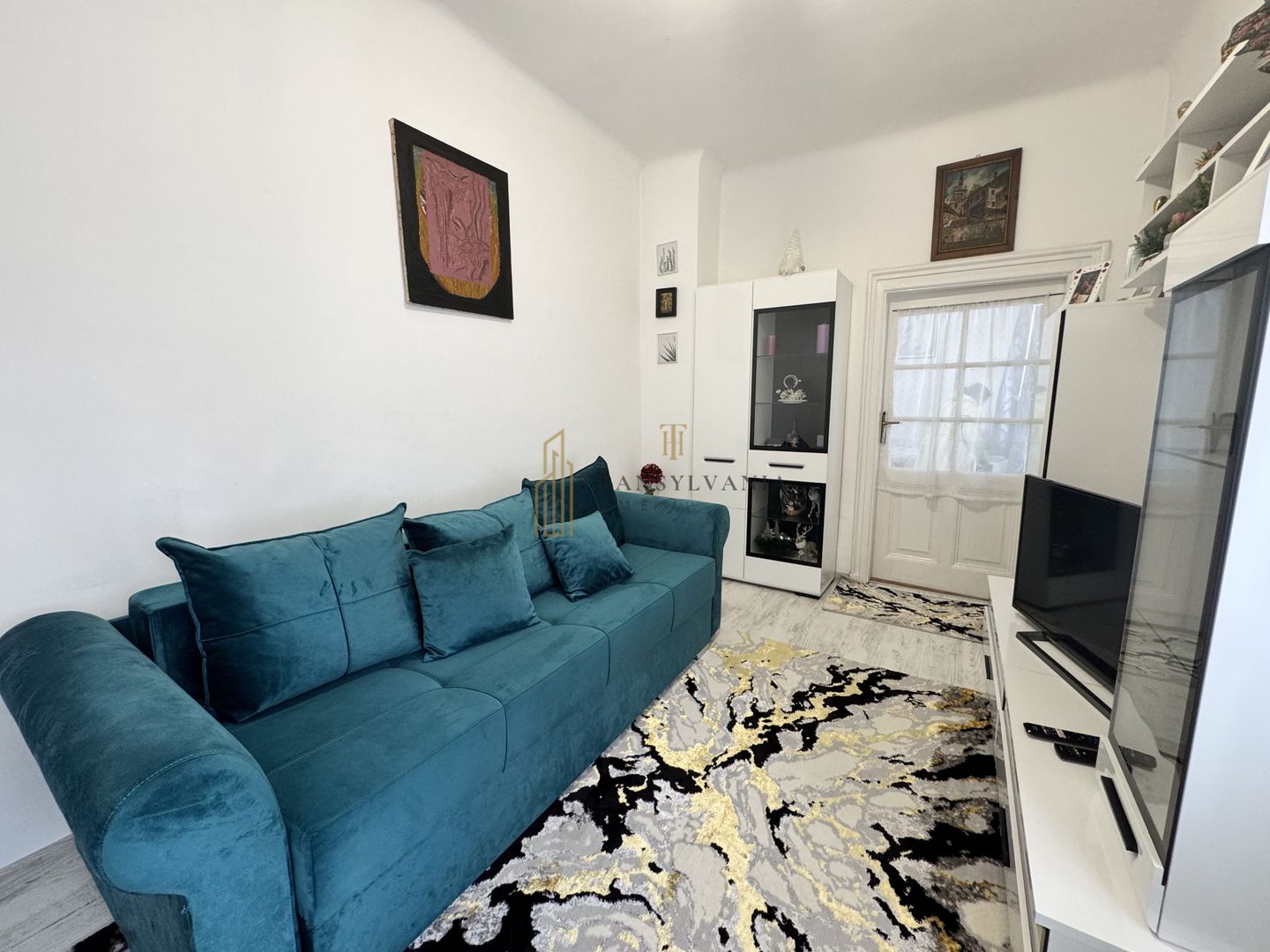 Apartament 2 camere in Centrul istoric, ideal pentru investiție - Poză 1