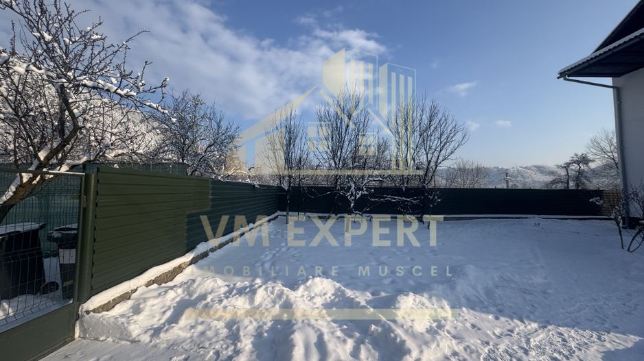 VILA S+P+E-306 MP, TEREN 2078 MP, CAMPULUNG - Poză 37