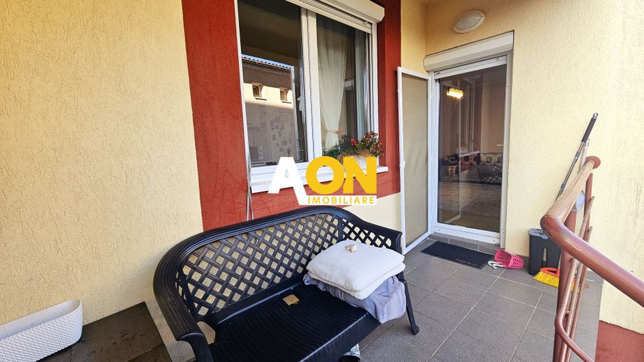 Apartament 3 camere, 75 mp utili, cu terasa 48 mp, boxa 23 mp, Cetate - Poză 4