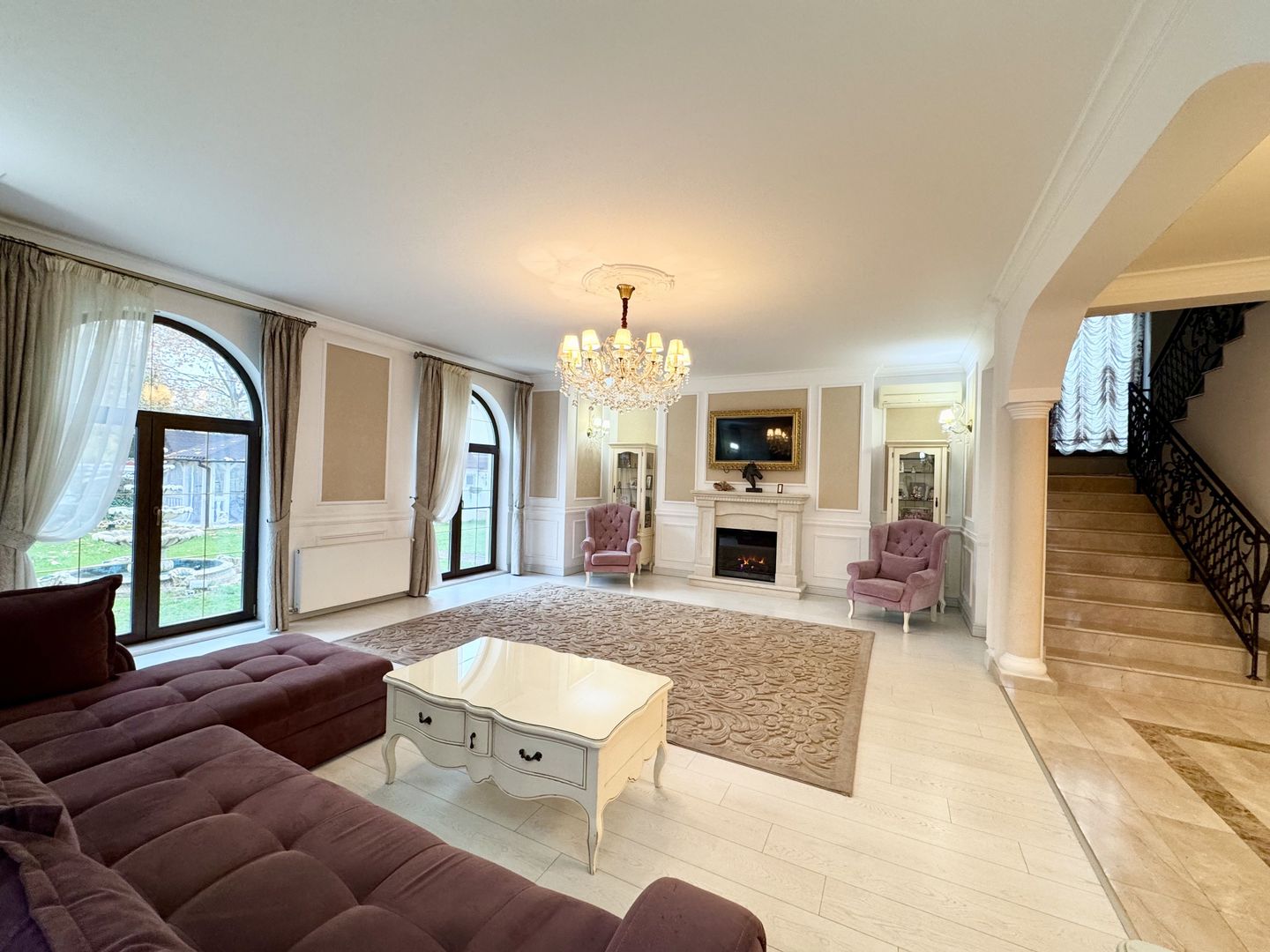 Vila lux cu 1000 mp teren pe Erou Iancu Nicolae langa Jolie Ville - Poză 2