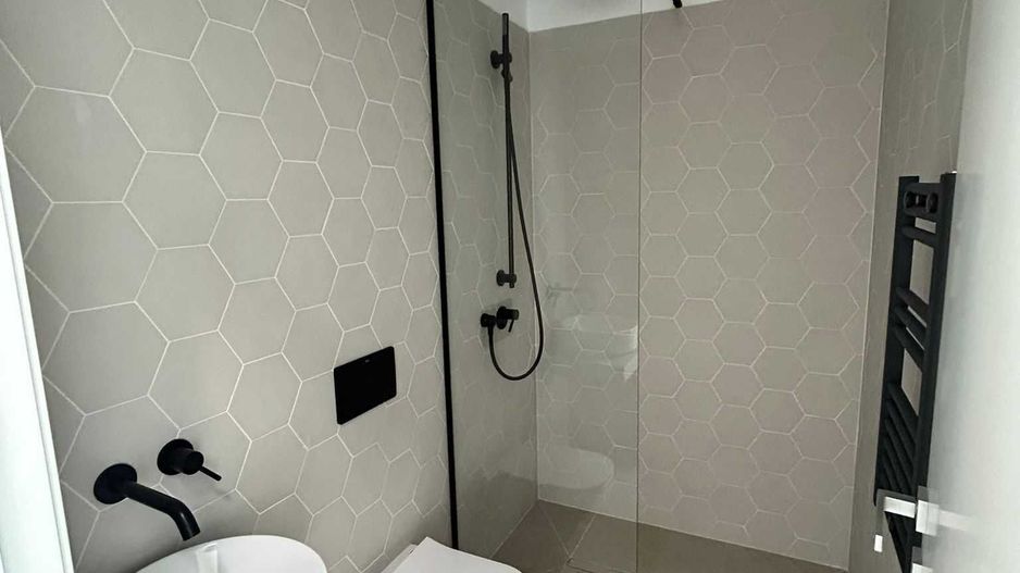 Casa de vanzare 3 camere Amber Forest Tunari - Poză 8