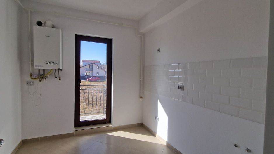 Apartament 2 camere, D.48 mp+ loc de parcare Lunca Cetatuii 89000 euro - Poză 5