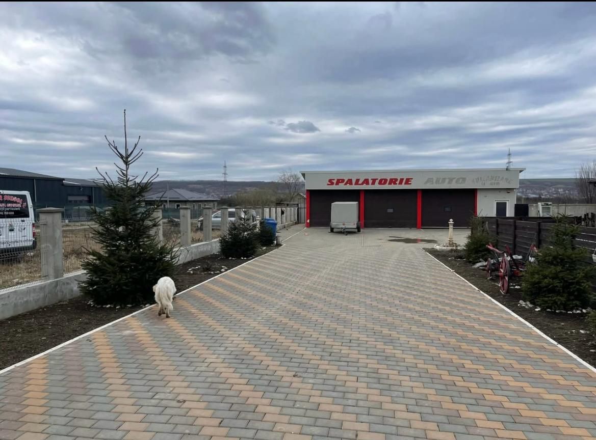 HALA spălatorie auto + teren 5700 mp, str. Călugăreni; - Poză 3