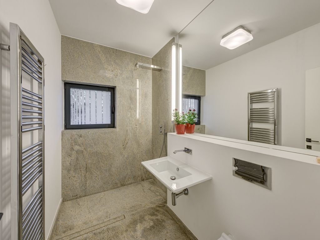 Modern villa | 6 rooms | Iancu Nicolae - Poză 10