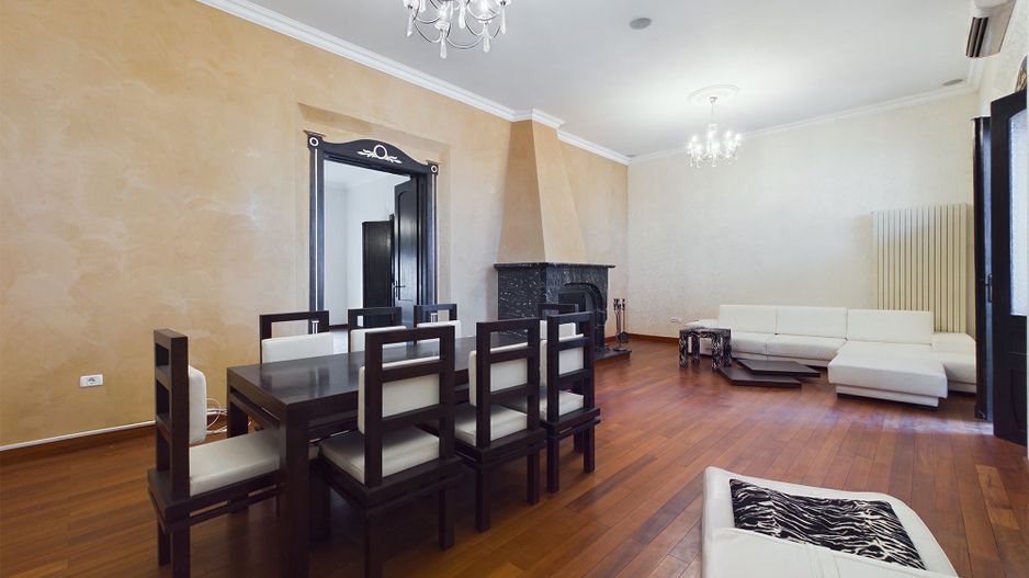 Apartament deosebit cu 4 camere, strada Cloșca - Poză 13