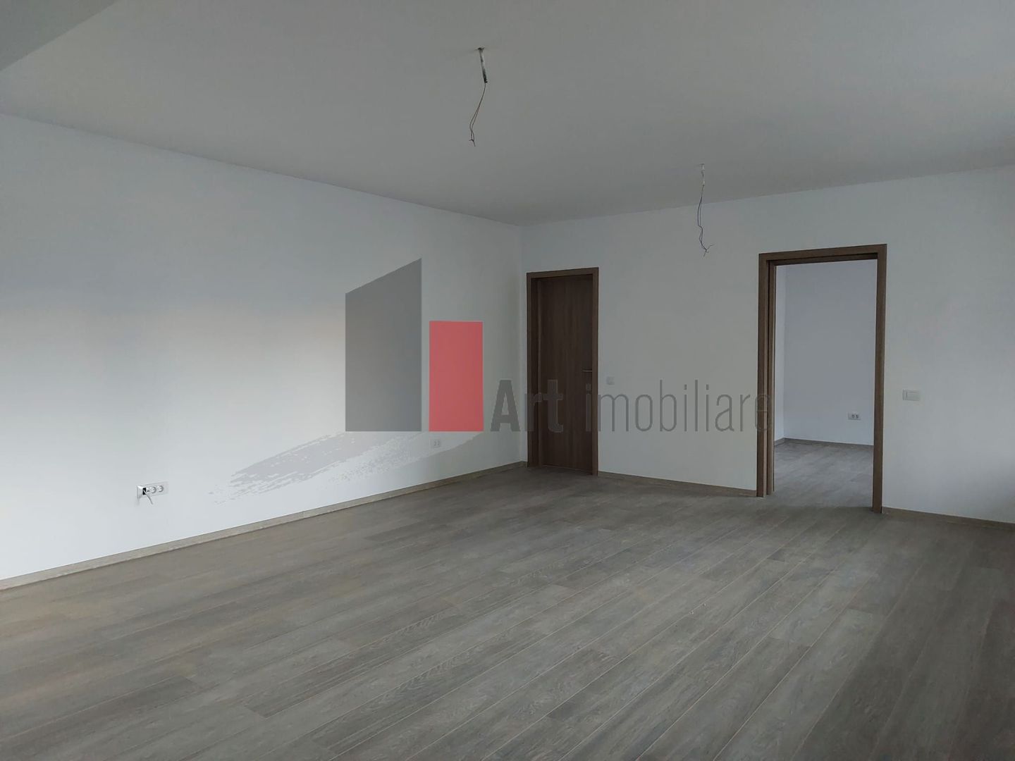 Spatiul "MAGRANA" , P-ta Alba Iulia, imobil 2024, TOTUL NOU, PARCARE INCLUSA - Poză 7