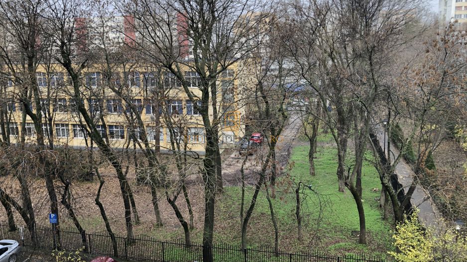 Apartament 2 camere de vânzare, 4/9, zona Obregia-Berceni, Comision 0% - Poză 3