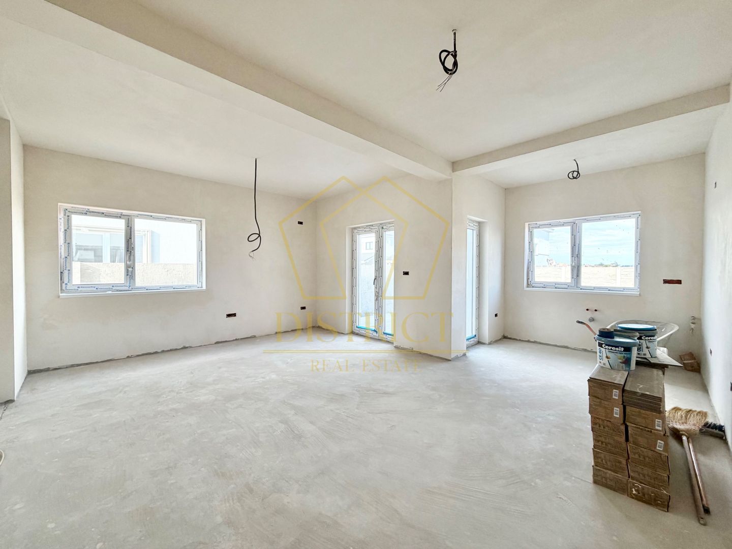 Duplex cu 4 camere 2 bai si dressing, 115 mp utili in Urseni. - Poză 1