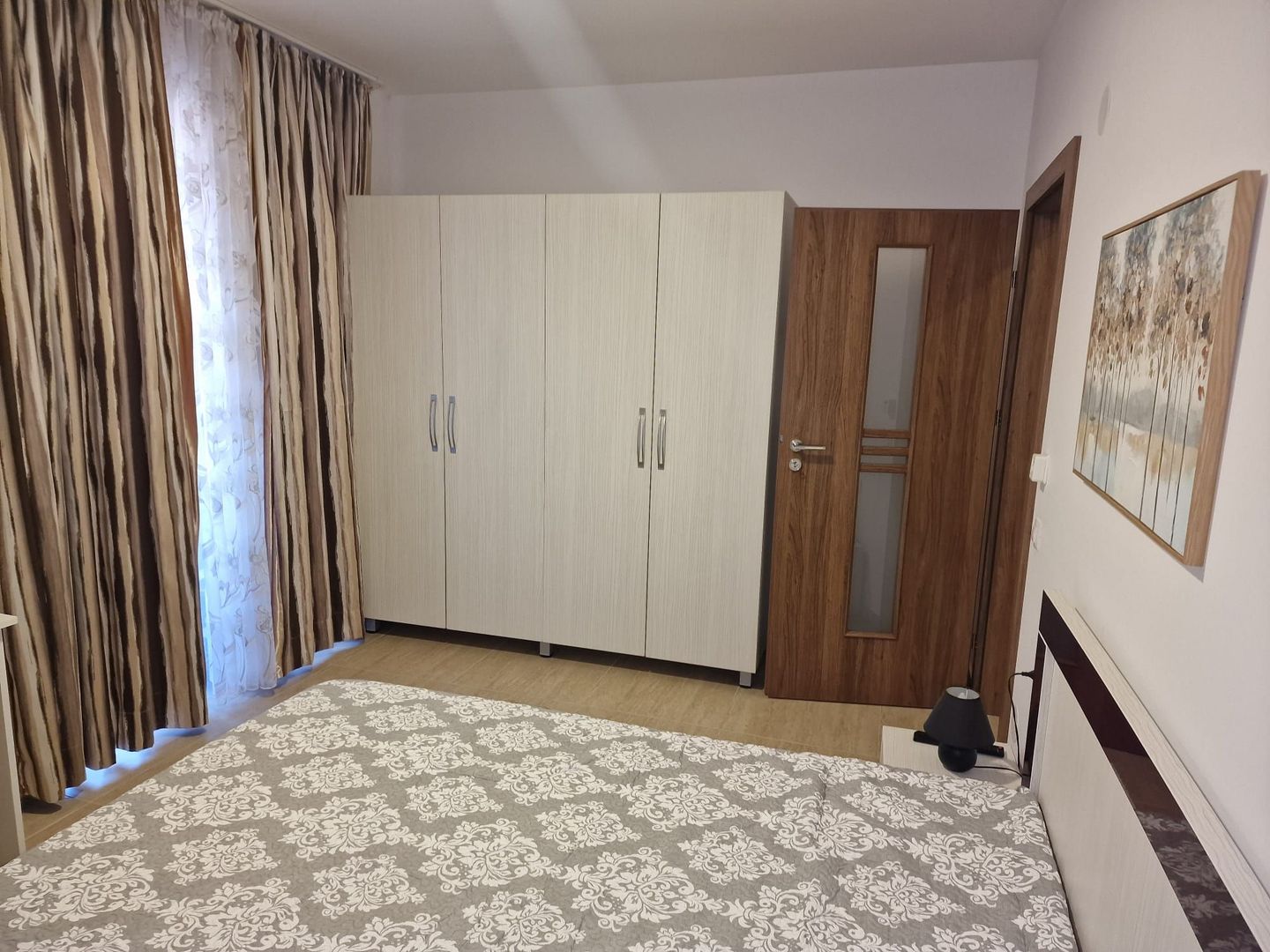 Apartament modern cu 3 camere de inchiriat – zona Libertatii, bloc nou - Poză 14