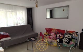 Apartament cu 3 camere in cartierul Rovine - Poză 4