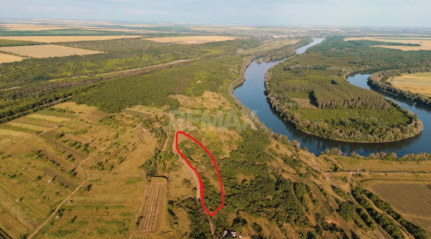 Teren agricol intravilan, 90 ari pe malul Nistrului, Doroțcaia - Poză 1