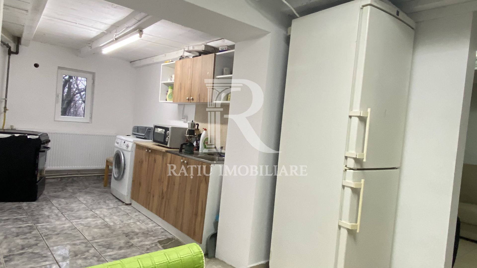 Cazare personal companii – 6 camere, utilități contorizate separat, centrală gaz, Oradea - Poză 6