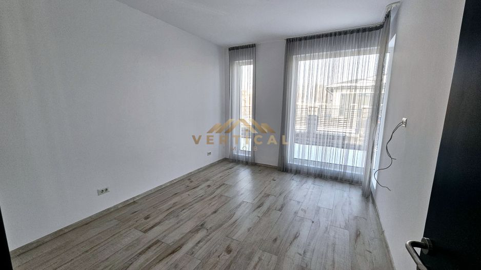 Casa de închiriat cu pompa de caldura si panouri - comuna Berceni - Poză 16