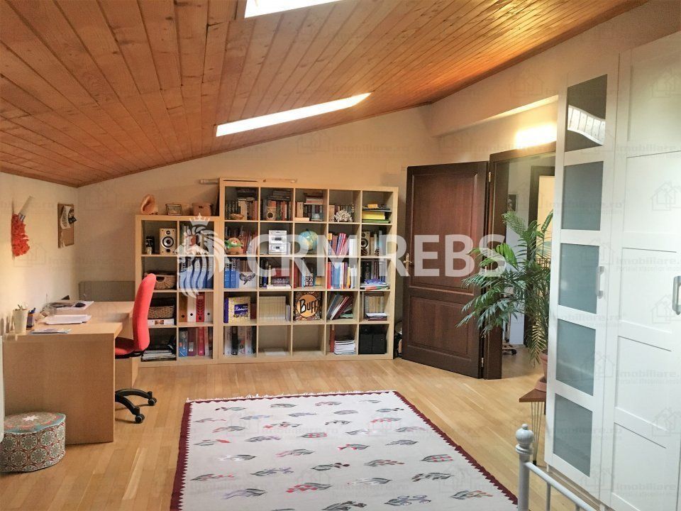 Vila - 6 camere - Victoriei - Poză 12