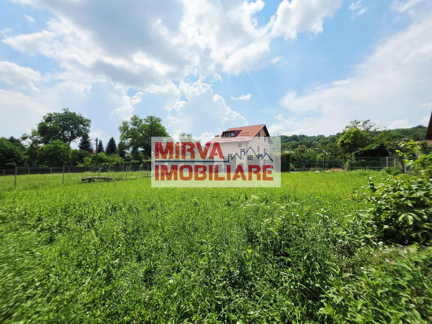 Teren intravilan 560 mp in Breaza de Jos, 19,80 ml deschidere - Poză 1