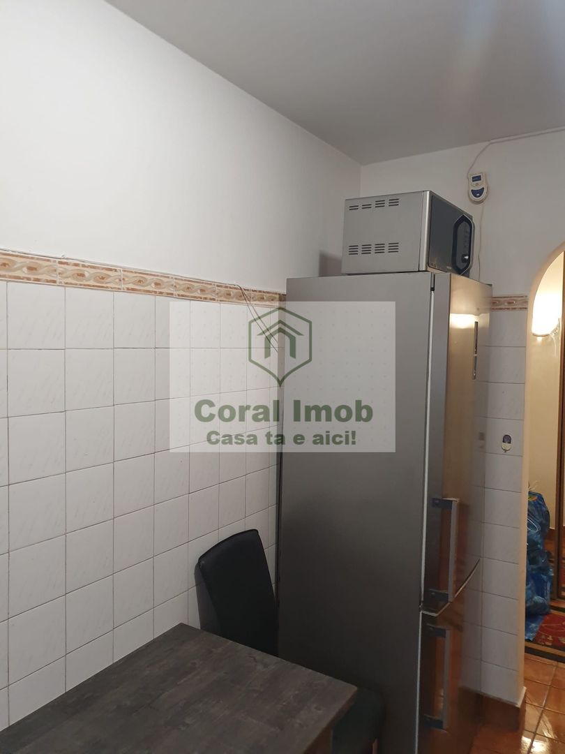 Vanzare un apartament de  2 camere in zona Obor, - Poză 2