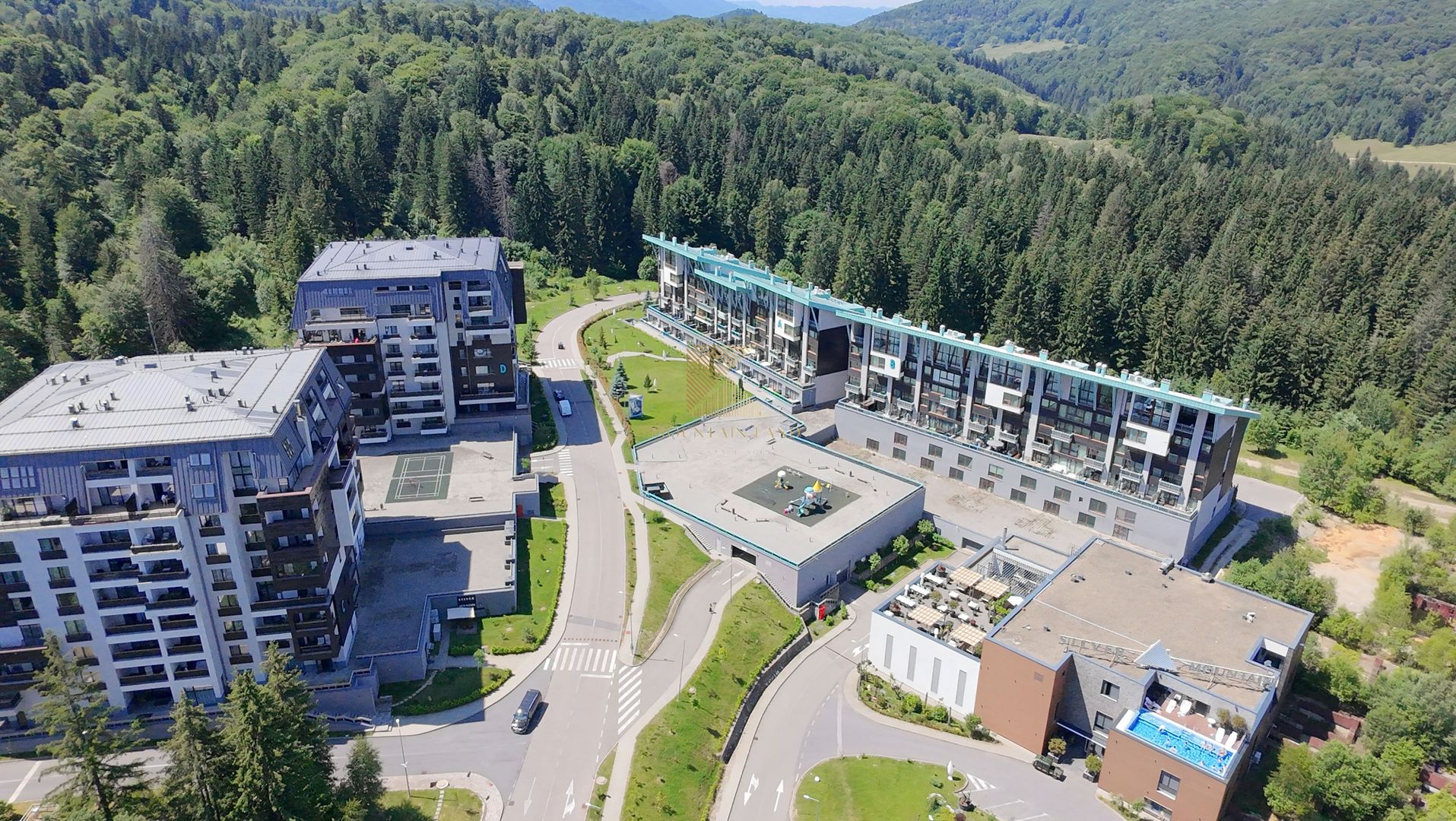 Apartament tip loft cu șemineu, situat în Silver Mountain Resort - Poză 12