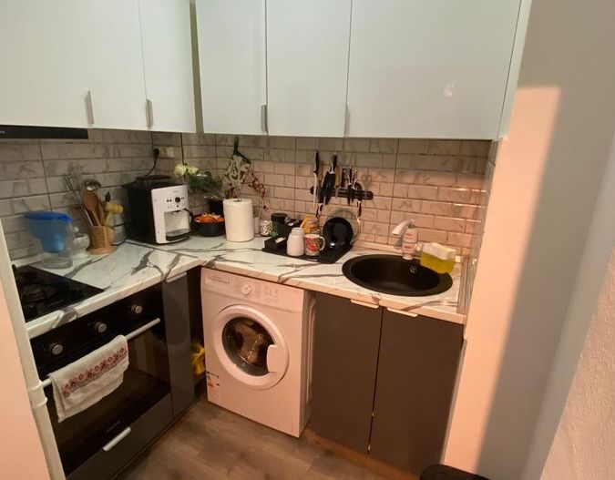 Garsoniera mobilata si utilata la vanzare - Poză 2