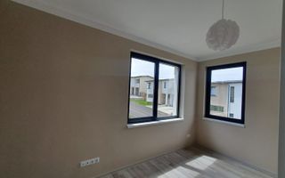 Casa individuală, 139mp,2 niveluri,balcon, parcare, semifinisata, Dezmir - Poză 7