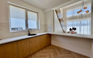 Penthouse 3 camere, 2 bai, finisat la alb, balcon (NCL-5A-Mi-ap.12) - Poză 5
