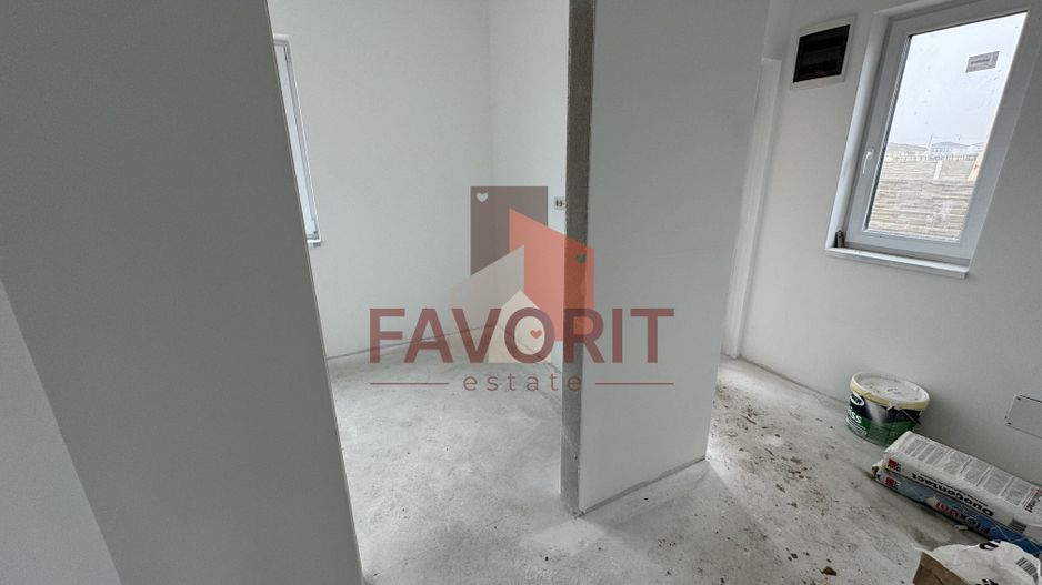 Comision 0%. Finisaje la alegere. Toate utilitatile. Strada asfaltata. - Poză 7