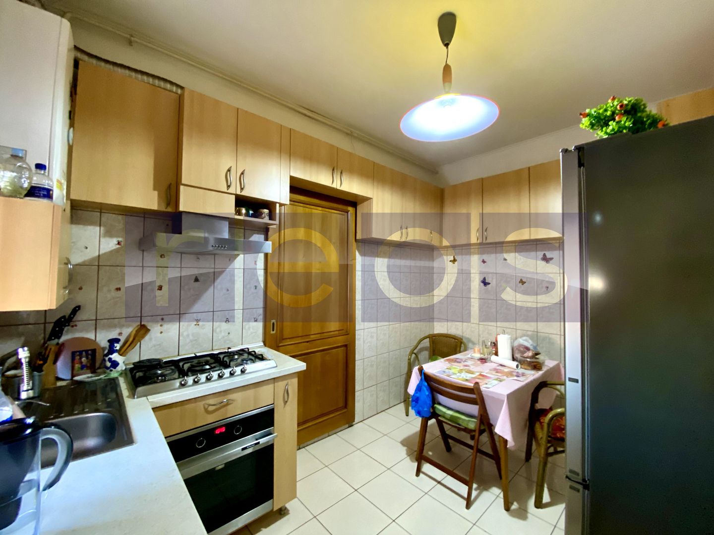 DE VANZARE 3 CAMERE 100 MP | BOXA 10 MP | SEBASTIAN | VULCAN CENTER - Poză 13