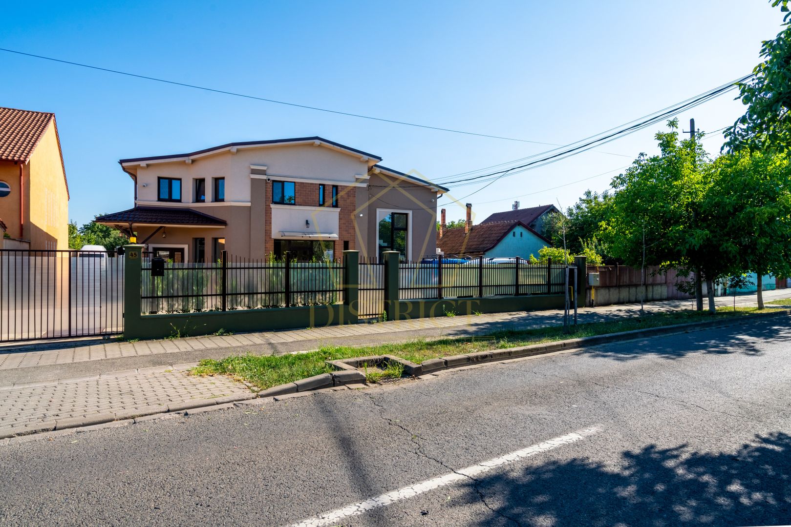 COM 0% Clădire birouri, hala, comercial, clinica sau alte activitati | Mehala - Poză 1