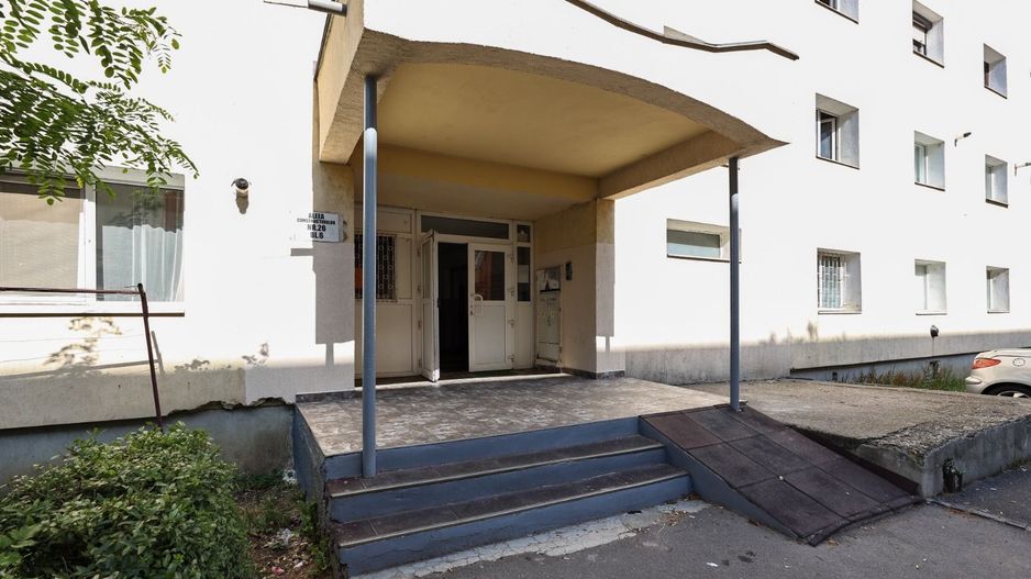 Garsoniera 21 mp Cartier Tractorul - Poză 11