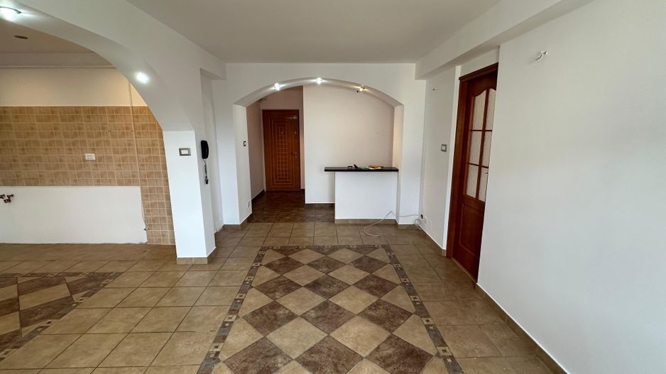 Apartament 3 Camere | 65MP | Etajul 1 - Poză 1