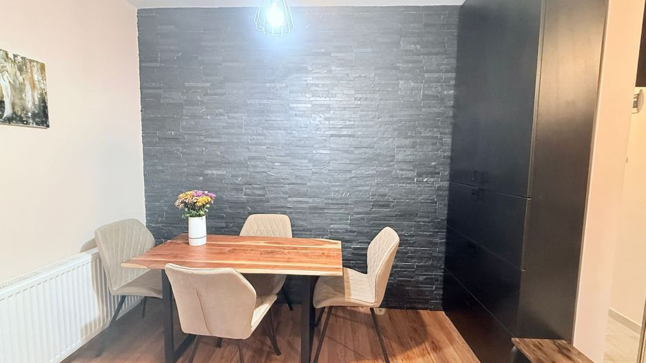 APARTAMENT DE LUX 3 CAMERE & LOC DE PARCARE BLOC 2015 MOBILAT SI UTILAT - Poză 4