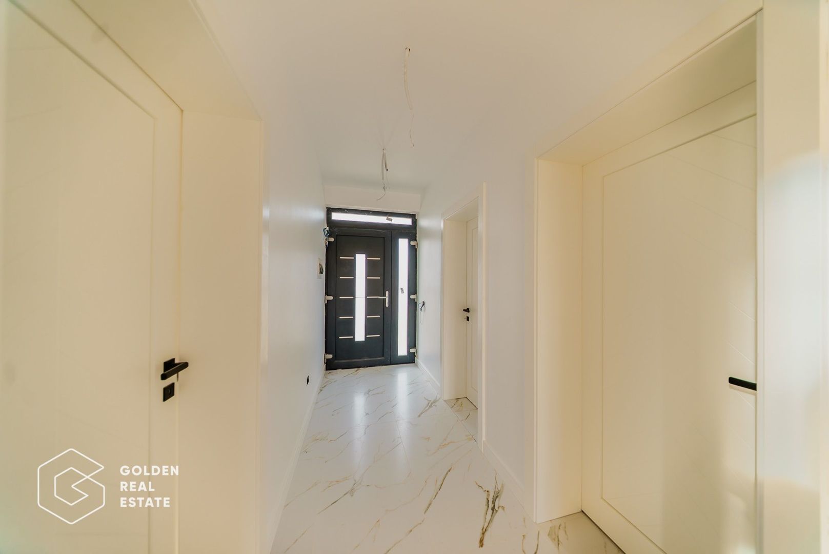 Casa moderna, P+M cu 4 dormitoare, Bujac - Poză 14