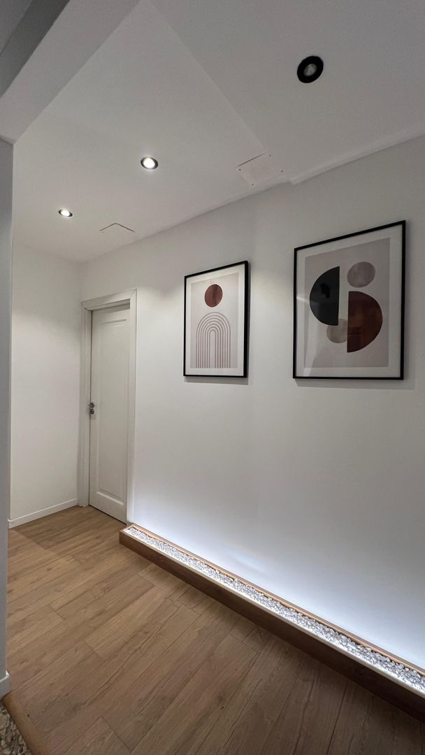 3 camere| DECOMANDAT| LOC DE PARCARE INCLUS  +TERASA 43 MP| VICTORIEI - Poză 10