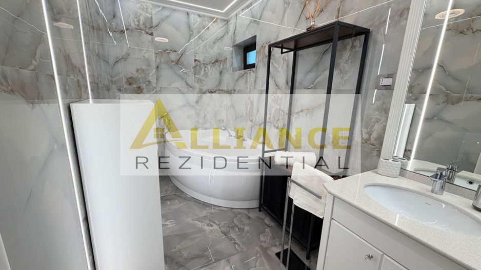 Casa P+1+M cu teren de 650 mp, piscina si curte complet amenajata - Poză 29