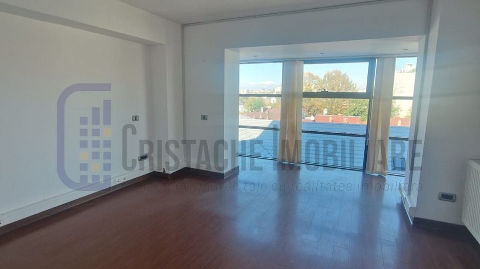 Clădire de birouri, adiacent Bd. Unirii, suprafata 120 mp./ birou - Poză 3