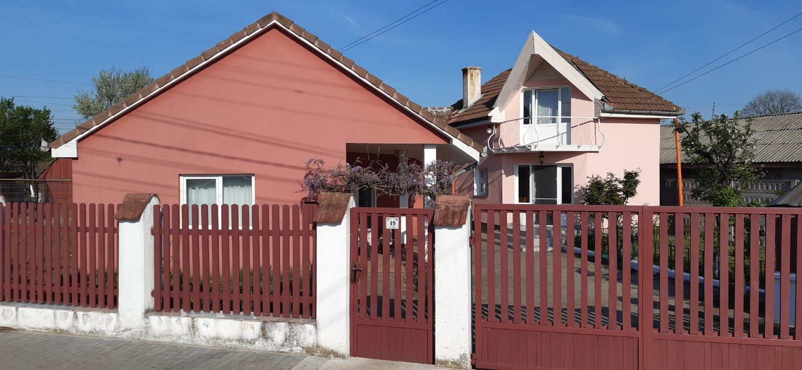 OFERTA in Băcia. Hunedoara ! Proprietate 2 case + Cabană - Poză 2