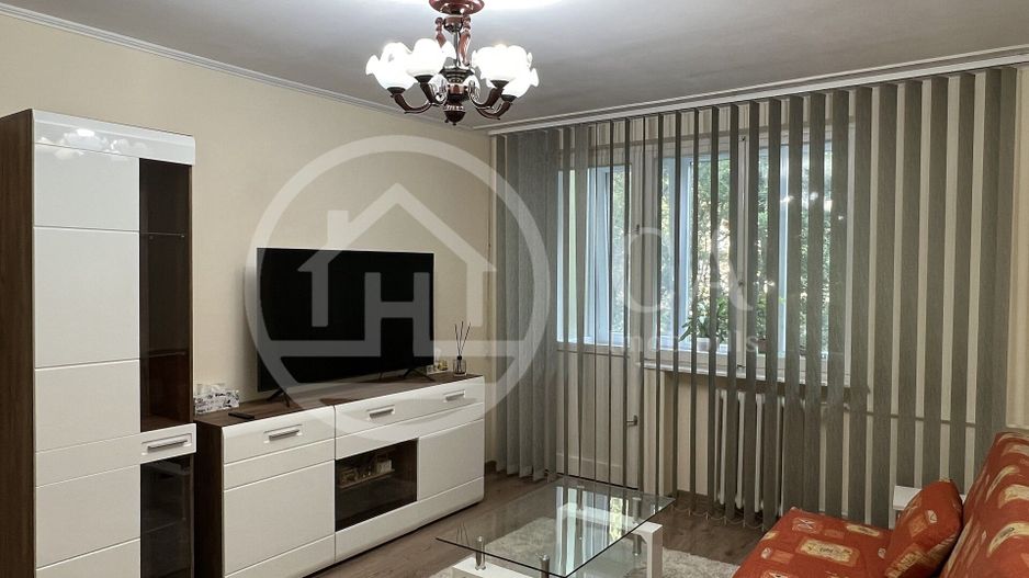 Apartament cu 2 camere de inchiriat in zona Rogerius Oradea - Poză 1