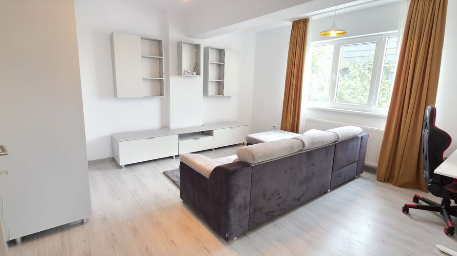 Garsoniera Decomandata Solstitiului Mall La Strada - Amurgului - Poză 3