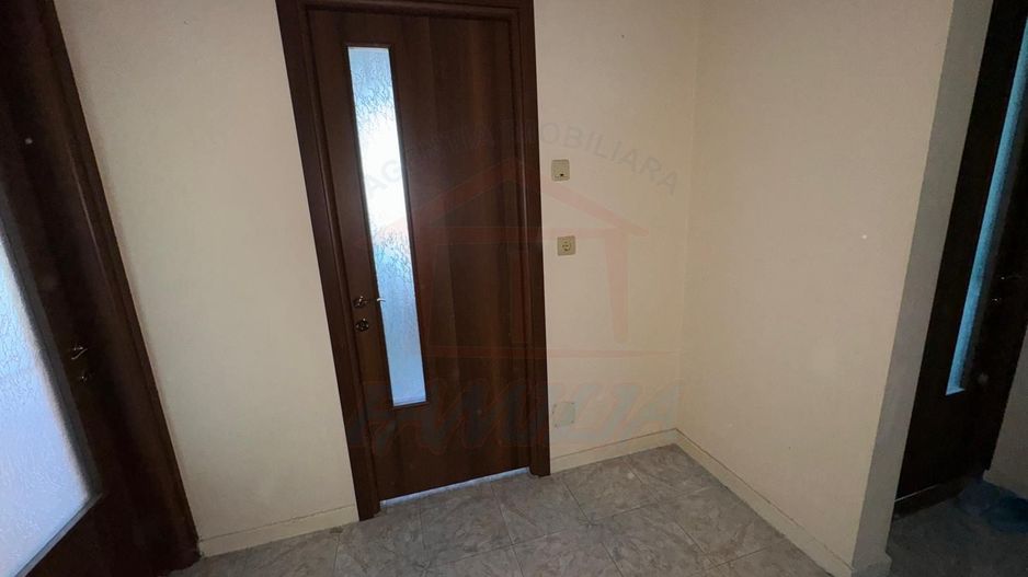 47.900 euro APARTAMENT LIBER, doua camere, decomandat,  Micro17 - Poză 7