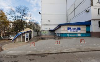 Chirie, spațiu comercial cu terasa, str. Liviu Deleanu, Buiucani - Poză 1