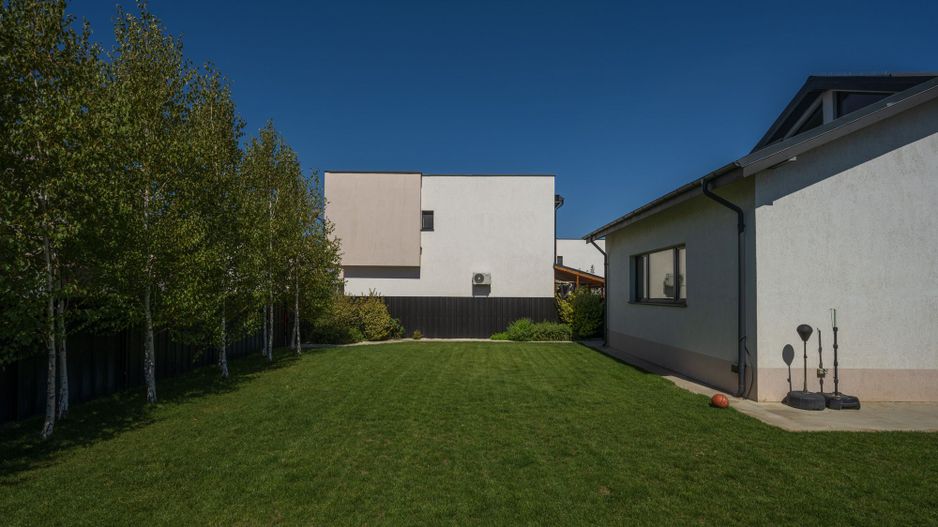 Casa cu Mesteceni!  Complex Lalelelor Domnești - Poză 7