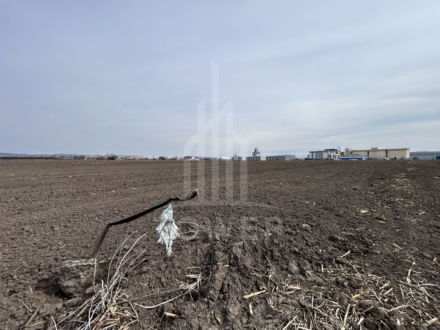 Teren intravilan de vânzare – 10.000 mp – Zona Industrială Vest | Comision 0% - Poză 4