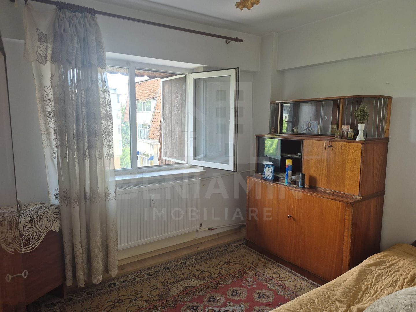 3 camere Sarari 75mp Piata din Valea Rosie 2bai bilateral teava gaze - Poză 2