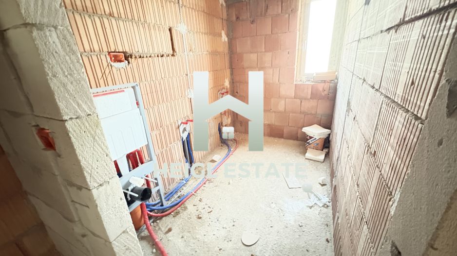 Apartament cu o camera decomandat in Giroc - Poză 5